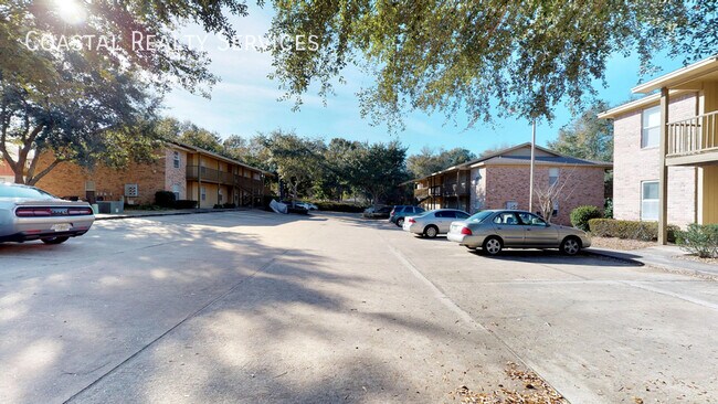 1859 Norwood Ct in Fort Walton Beach, FL - Building Photo - Building Photo