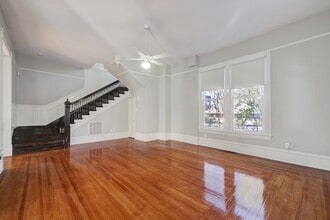 1229 Heights Blvd in Houston, TX - Foto de edificio - Building Photo