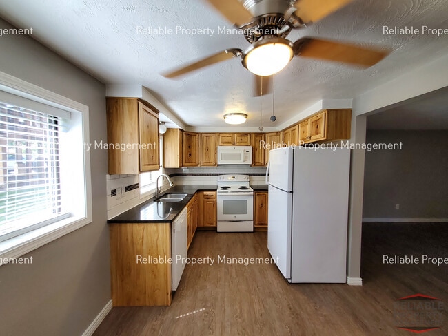 1420 Jefferson Ave, Unit 2 in Idaho Falls, ID - Building Photo - Building Photo