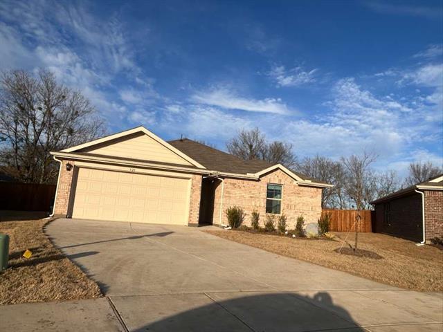 property at 521 Regiment Rd