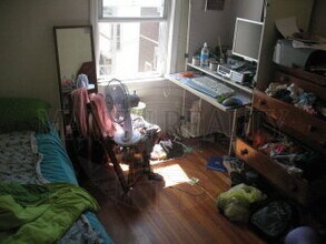 14 Belknap St-Unit -1 in Somerville, MA - Building Photo - Building Photo