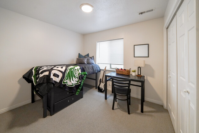 Summerwood in Orem, UT - Building Photo - Building Photo