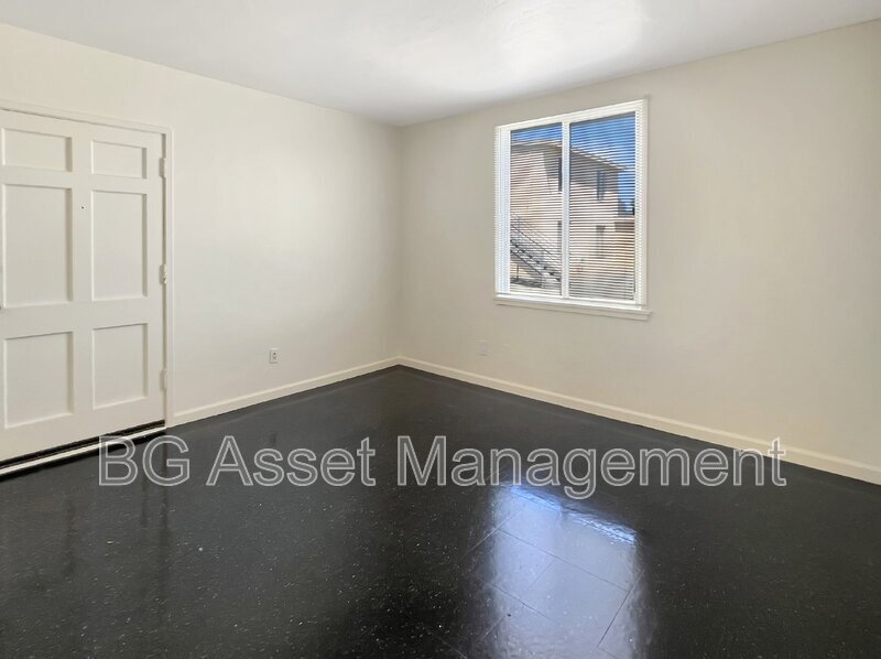 1405 Visalia Ave in Richmond, CA - Building Photo