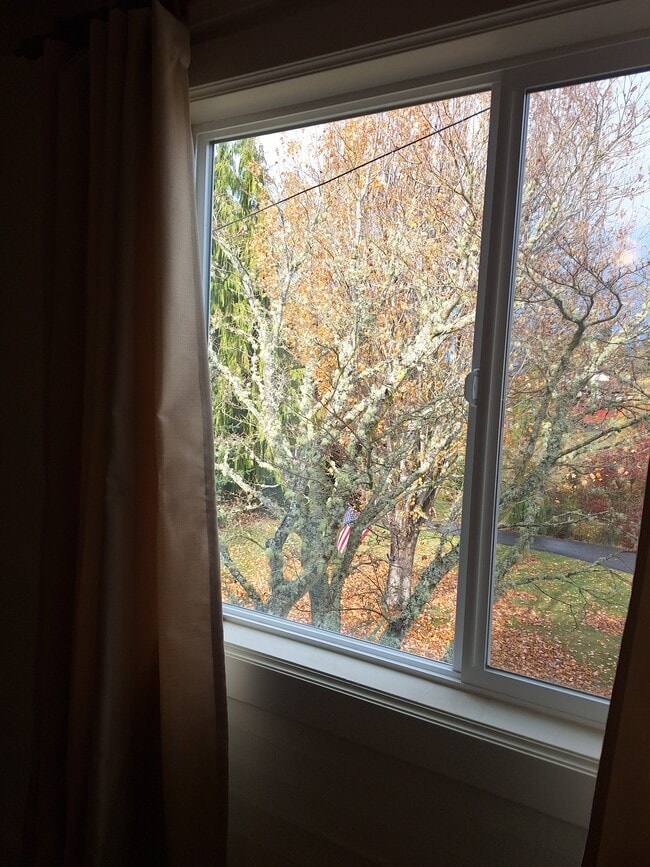 120 Simpson Rd, Unit Sequim Apartment