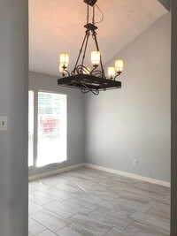 5710 Easthampton Dr, Unit c photo'