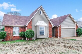 6610 Shaker Ln in Memphis, TN - Building Photo - Building Photo