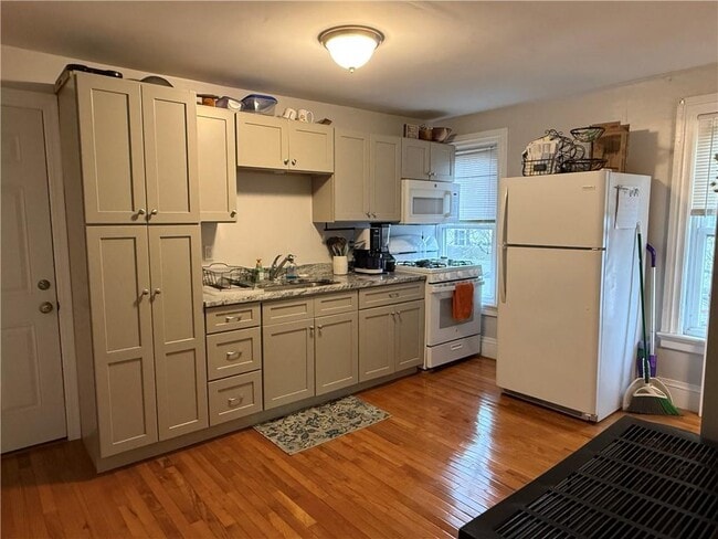 property at 251 High St