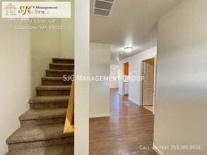 1579 Kibler Ave in Enumclaw, WA - Building Photo - Building Photo