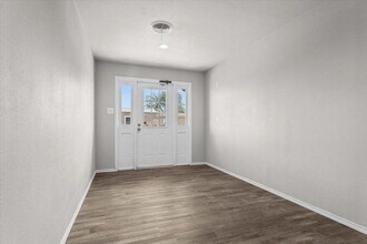 327 Hiracheta Dr in New Home, TX - Building Photo - Building Photo