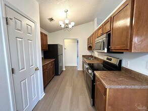 7959 Cayenne Way in Pensacola, FL - Building Photo - Building Photo