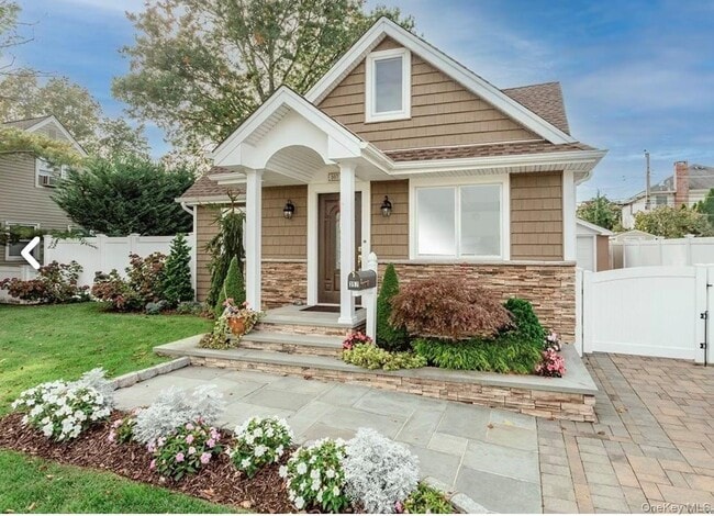 property at 357 Gloria Pl
