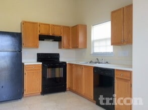 919 Lakehill Rd in Charlotte, NC - Building Photo - Building Photo