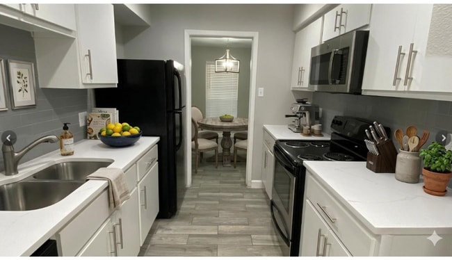 property at 1200-1202 N O'Connor Rd