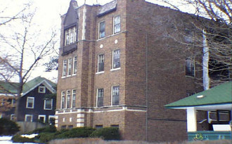 70-72 Pine Ave Apartments