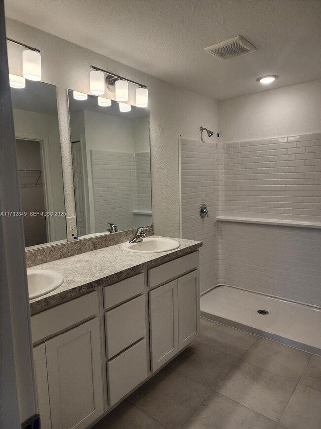 property at 3529 NE 20th Pl