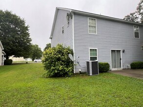 1666 Mossberg Dr in Sumter, SC - Building Photo - Building Photo