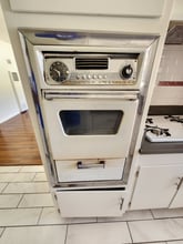 18546 Clark St in Los Angeles, CA - Building Photo - Building Photo