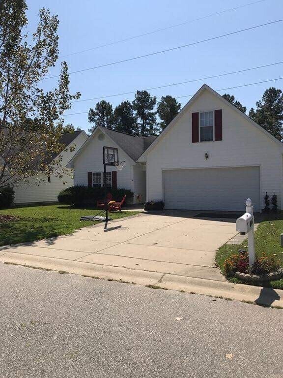 property at 842 Nighthawk Pl