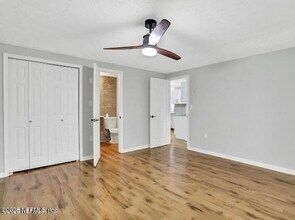 1527 Monument Oaks Dr in Jacksonville, FL - Building Photo - Building Photo
