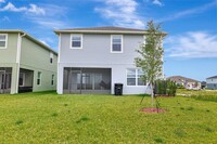 9398 Serapis Wy in Port St. Lucie, FL - Foto de edificio - Building Photo