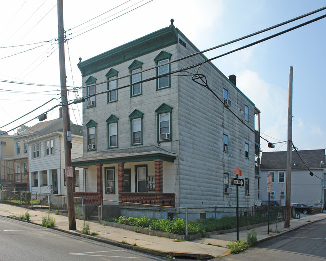 36 Elm St in Tarrytown, NY - Building Photo - Building Photo