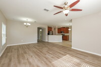 6406 Trent Creek Dr in Ruskin, FL - Foto de edificio - Building Photo