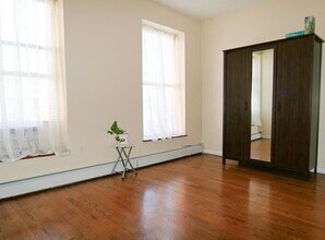 305 W 123rd St in New York, NY - Building Photo - Building Photo
