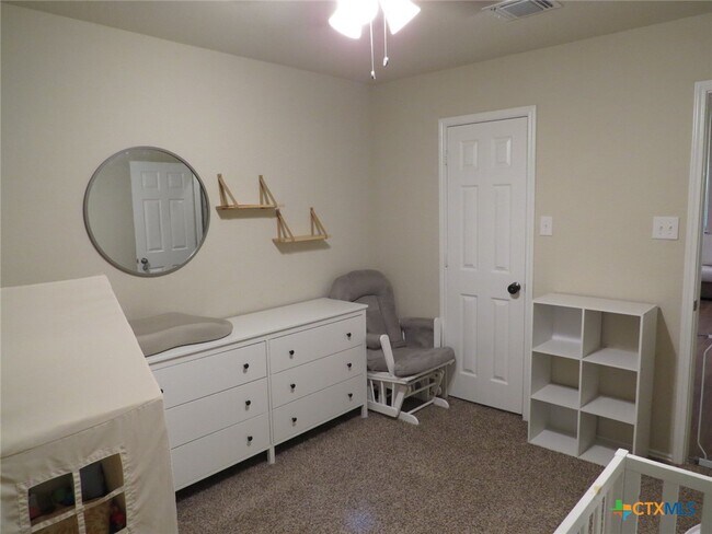 property at 2034 Bee Crk Lp