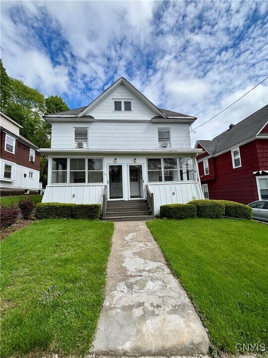 65 Chedell Pl in Auburn, NY - Building Photo