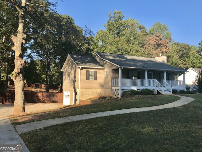 15 Garrison Chase in Senoia, GA - Foto de edificio - Building Photo