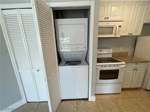 185 Santa Clara Dr in Naples, FL - Building Photo - Building Photo