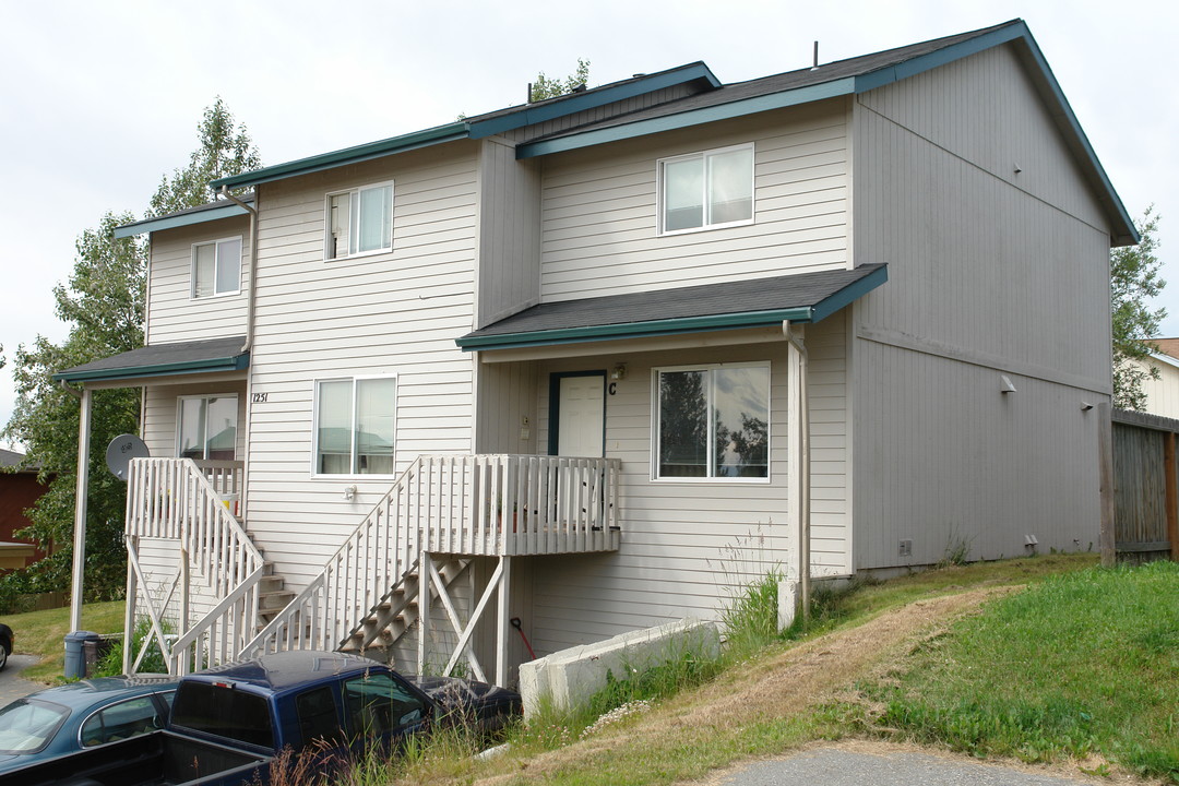 1251 Balfour Dr in Anchorage, AK - Building Photo