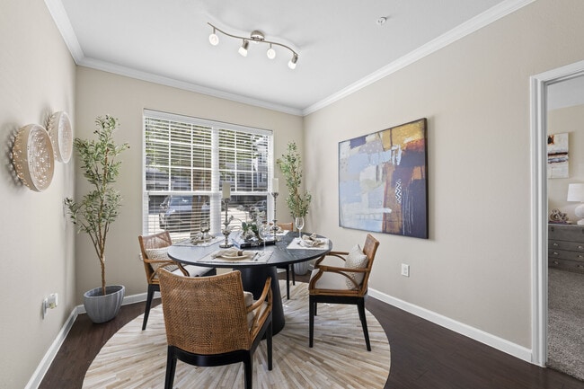 The Pointe at Victoria in Victoria, TX - Building Photo - Building Photo