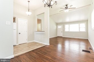 1107 Hickory St in Delanco, NJ - Building Photo - Building Photo