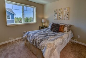 14919 41st Ave SE in Bothell, WA - Foto de edificio - Building Photo