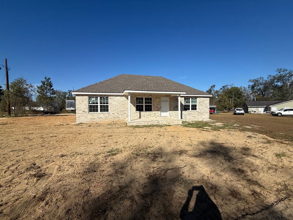 130 Hunington Cir in Vidalia, GA - Building Photo