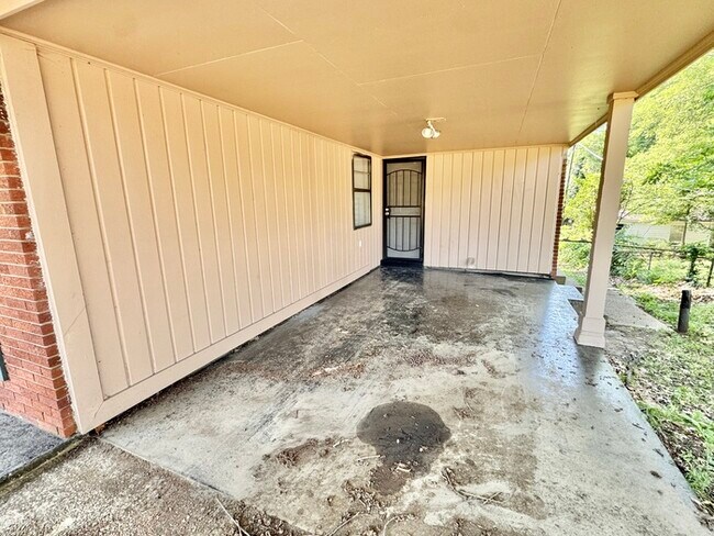 2511 Frayser Blvd in Memphis, TN - Building Photo - Building Photo