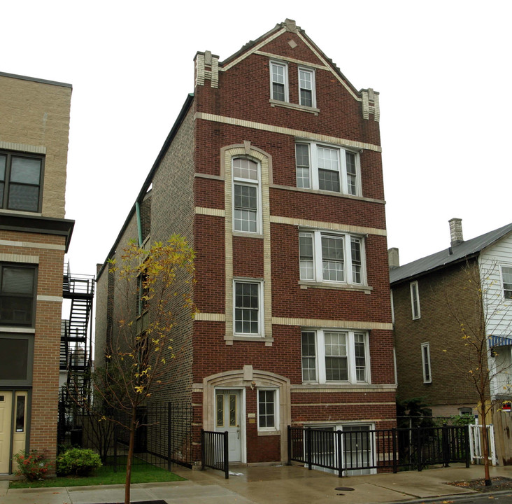 1511 W Chestnut St in Chicago, IL - Building Photo