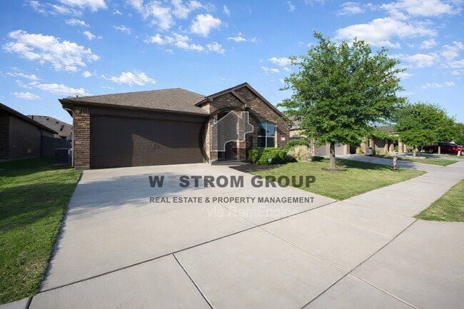 2632 Gains Mill Dr in Fort Worth, TX - Building Photo - Building Photo