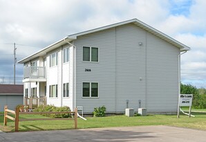 2616 N 28th St in Superior, WI - Building Photo