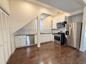 1325 S Komensky Ave in Chicago, IL - Building Photo - Building Photo