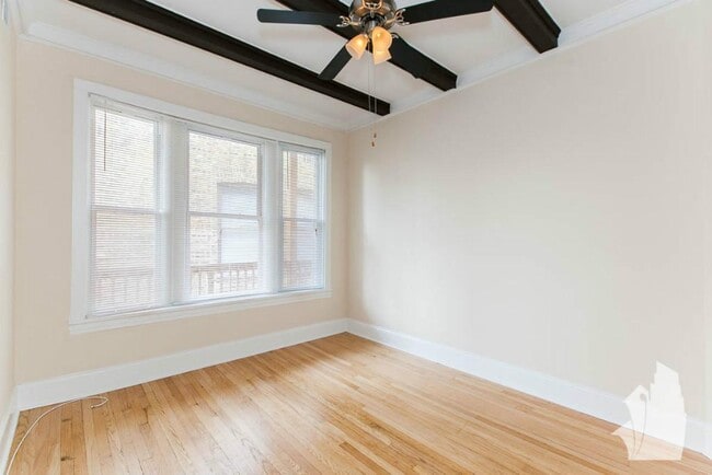 3056 N Greenview Ave, Unit 3 in Chicago, IL - Building Photo - Building Photo