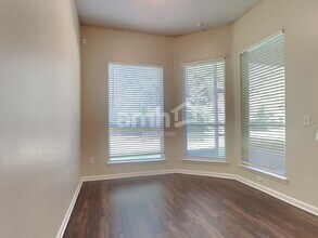 11525 Jerry Adams Dr in Jacksonville, FL - Foto de edificio - Building Photo