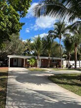 2837 Hinda Rd in West Palm Beach, FL - Building Photo - Building Photo