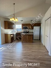 285 Summit View Ave SE in Salem, OR - Building Photo - Building Photo