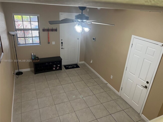 3783 SE 3rd St in Homestead, FL - Building Photo - Building Photo