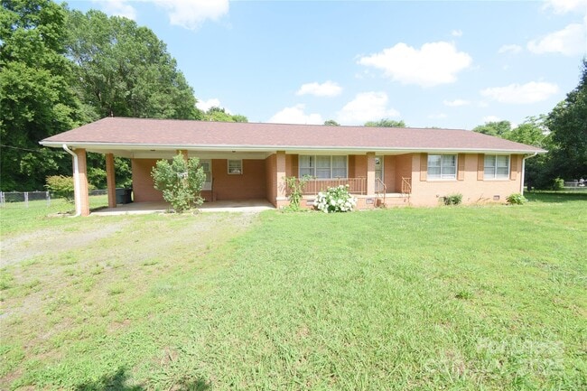 property at 4099 Shenandoah Dr SW