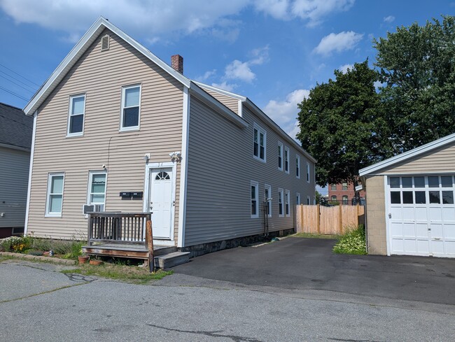 34 Willow St, Unit Unit 1