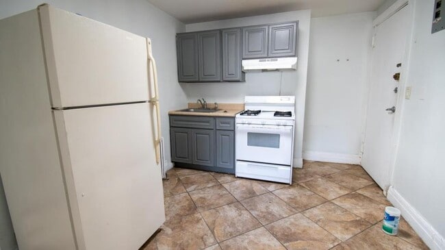 839 Merrick Rd in Baldwin, NY - Building Photo - Building Photo