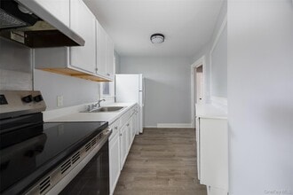 39 Fowler Ave in Carmel, NY - Building Photo - Building Photo